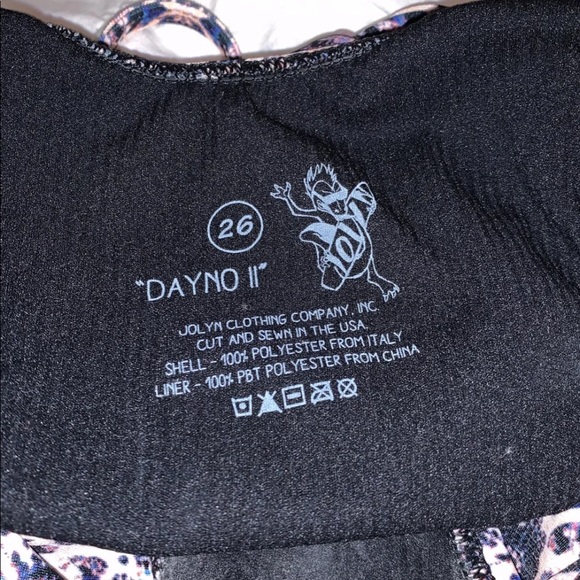 ❌SOLD❌Jolyn pattern tie back onesie - Picture 4 of 4